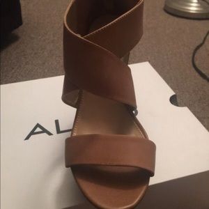 Aldo wedges